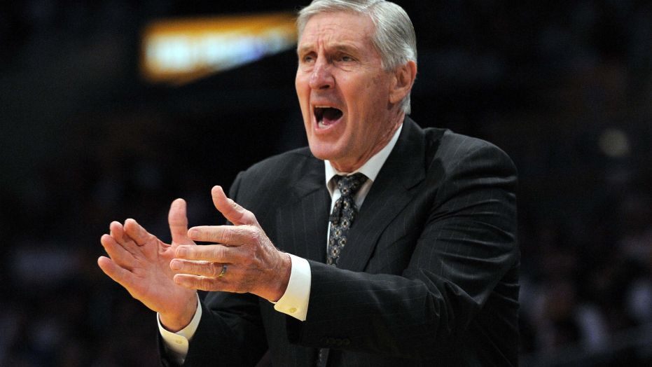 Jerry Sloan passes away, clapping hands in suit Jazz Utah