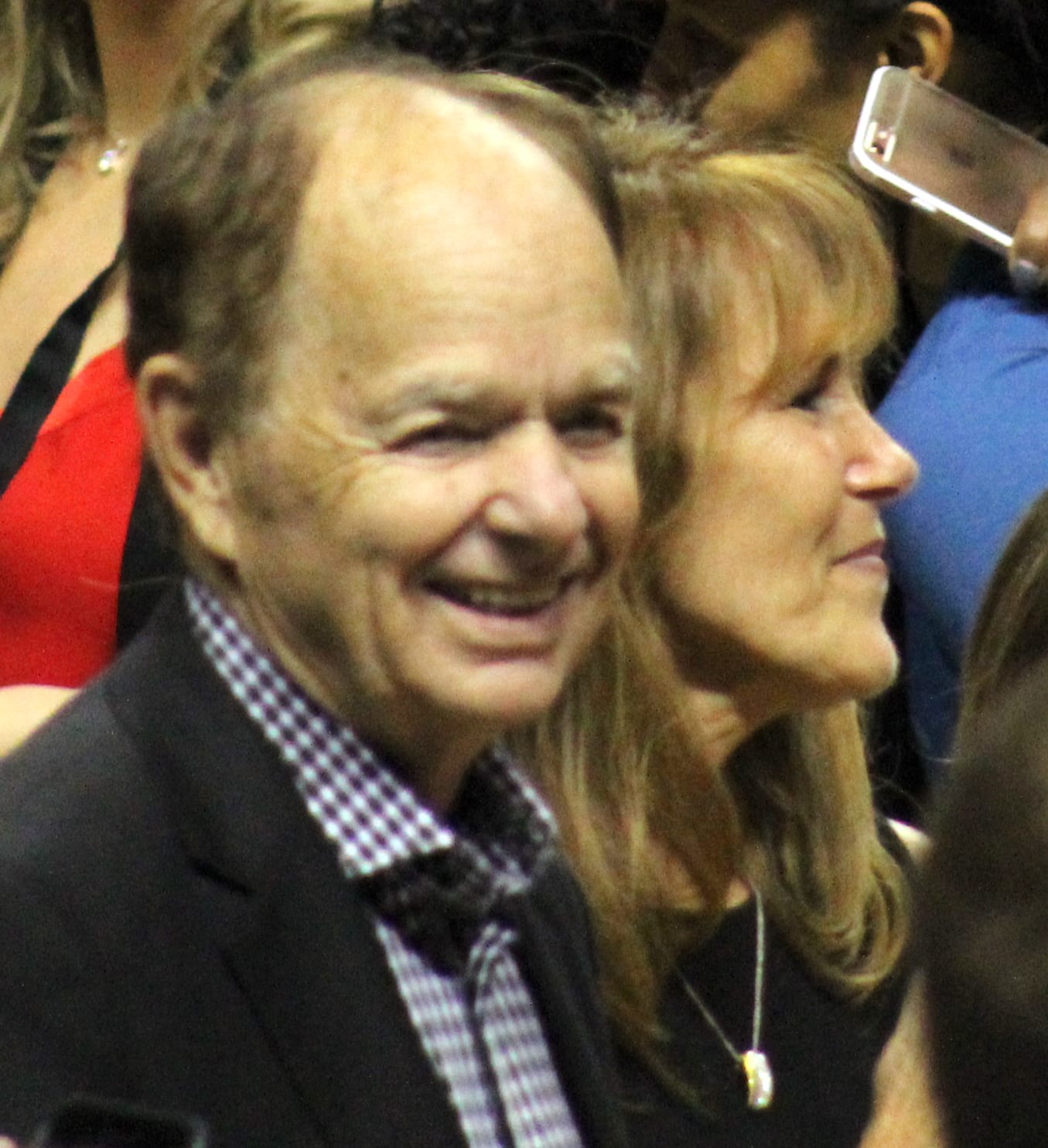 BREAKING: Glen Taylor wants out! Glen Taylor Minnesota Timberwolves sports NBA basketball courtsideheat bids purchasing buying sports empire expanding