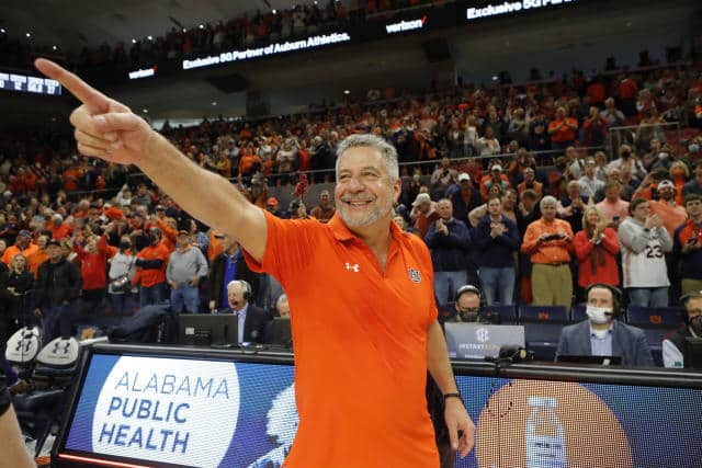 Bruce Pearl signs HUGE contract with Auburn!