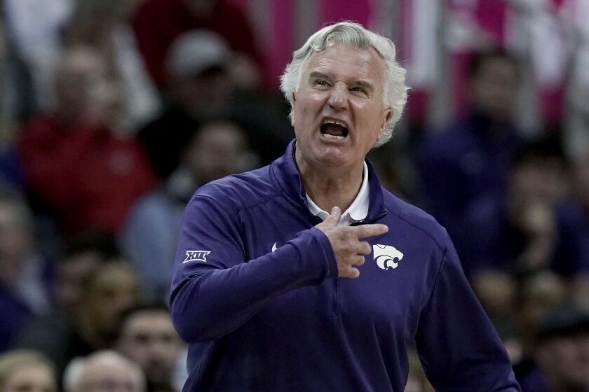 Kansas State coach Bruce Weber resigns after 10 seasons