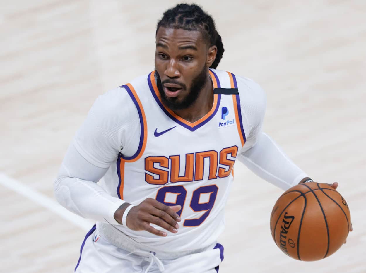 BREAKING: Jae Crowder late addition to the Suns' injury report ahead of tonight's game