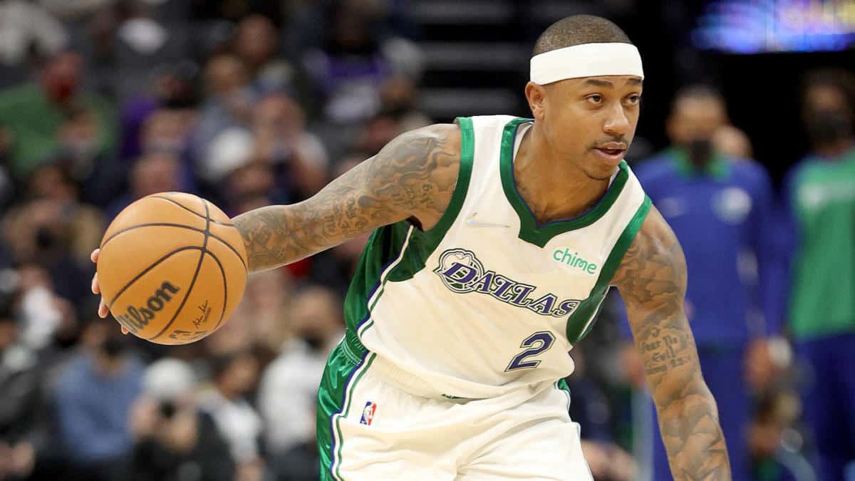 Isaiah Thomas and Hornets ink up a deal