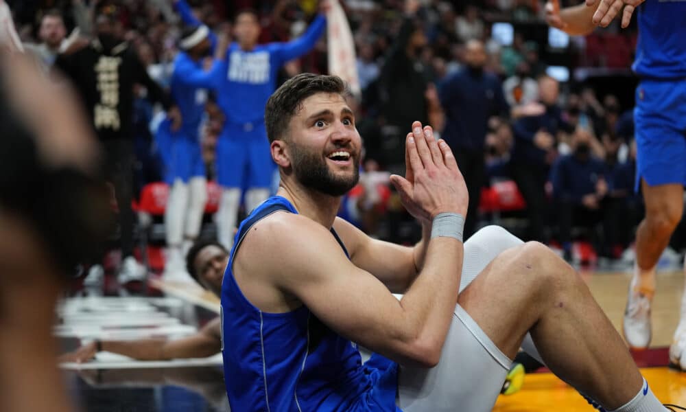 The Mavericks are extending Maxi Kleber to a lucrative deal