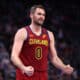 Suns could sign Kevin Love