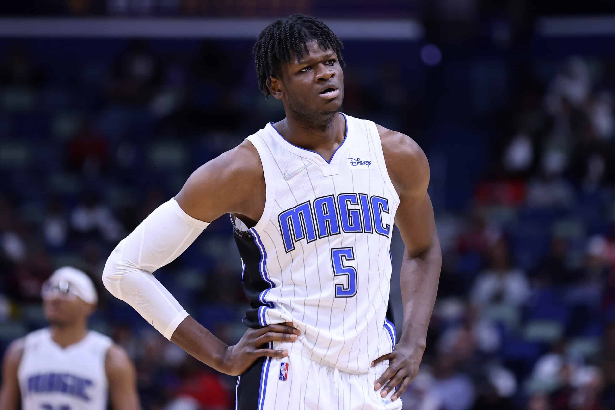 Lakers acquire Mo Bamba from Magic
