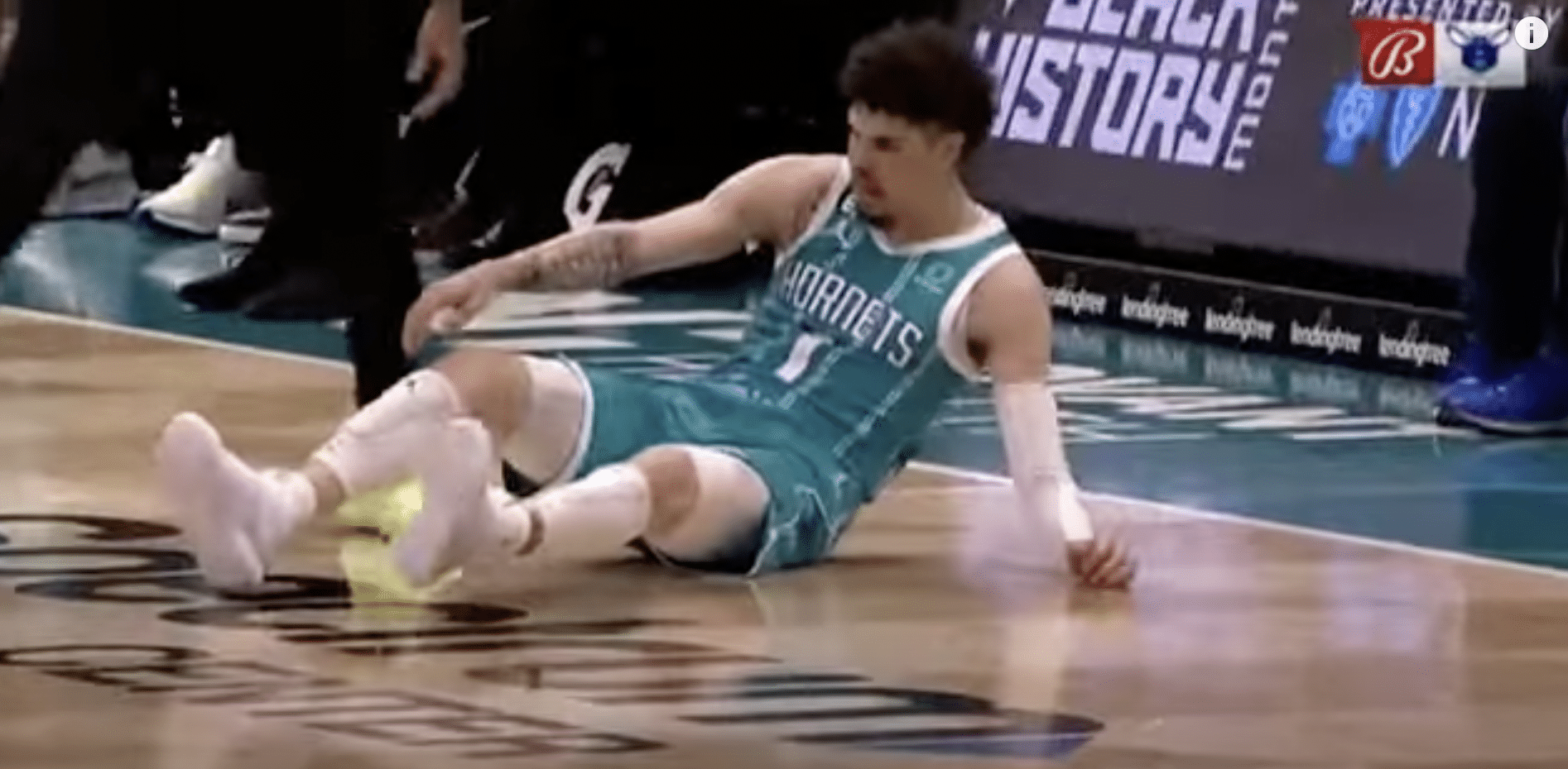BREAKING: LaMelo Ball Suffers Ankle Injury That Kicks Him Out Of The Game