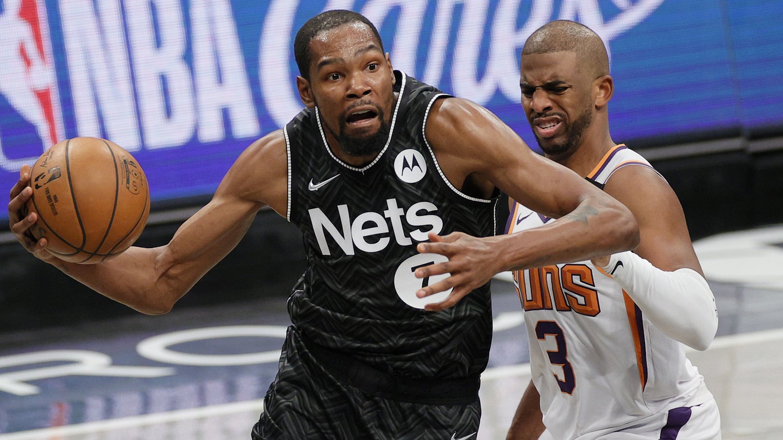 Kevin Durant Scrimmages With Suns