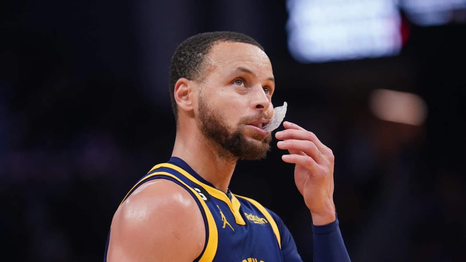 Stephen Curry OUT for multiple weeks