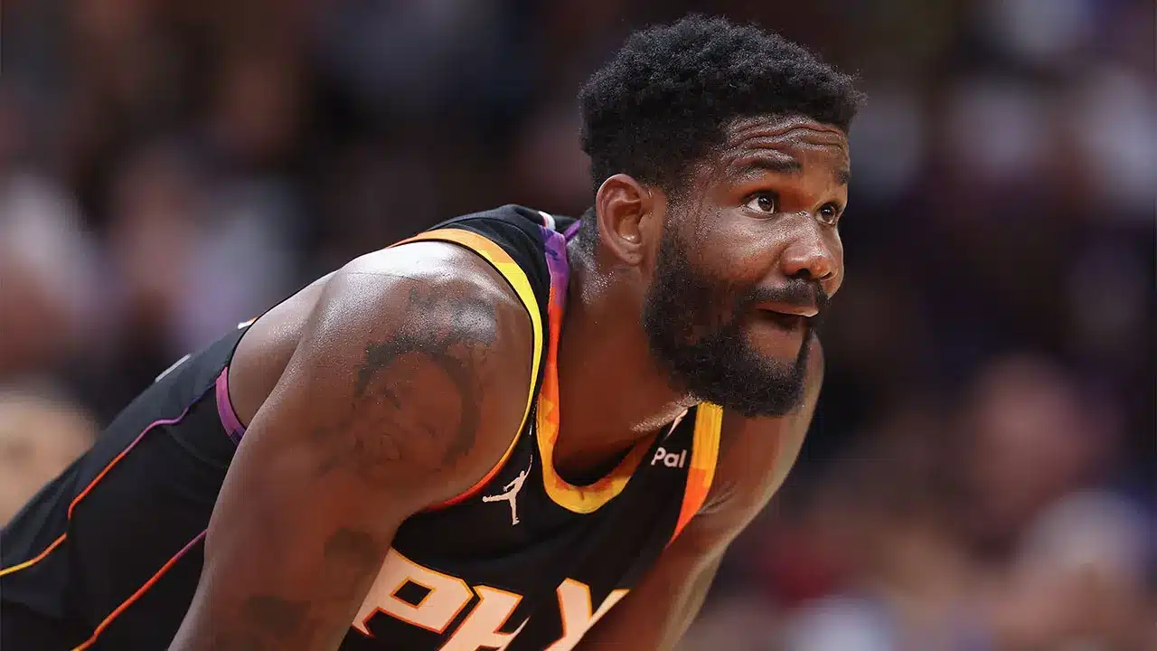 Deandre Ayton Expected To Be Traded