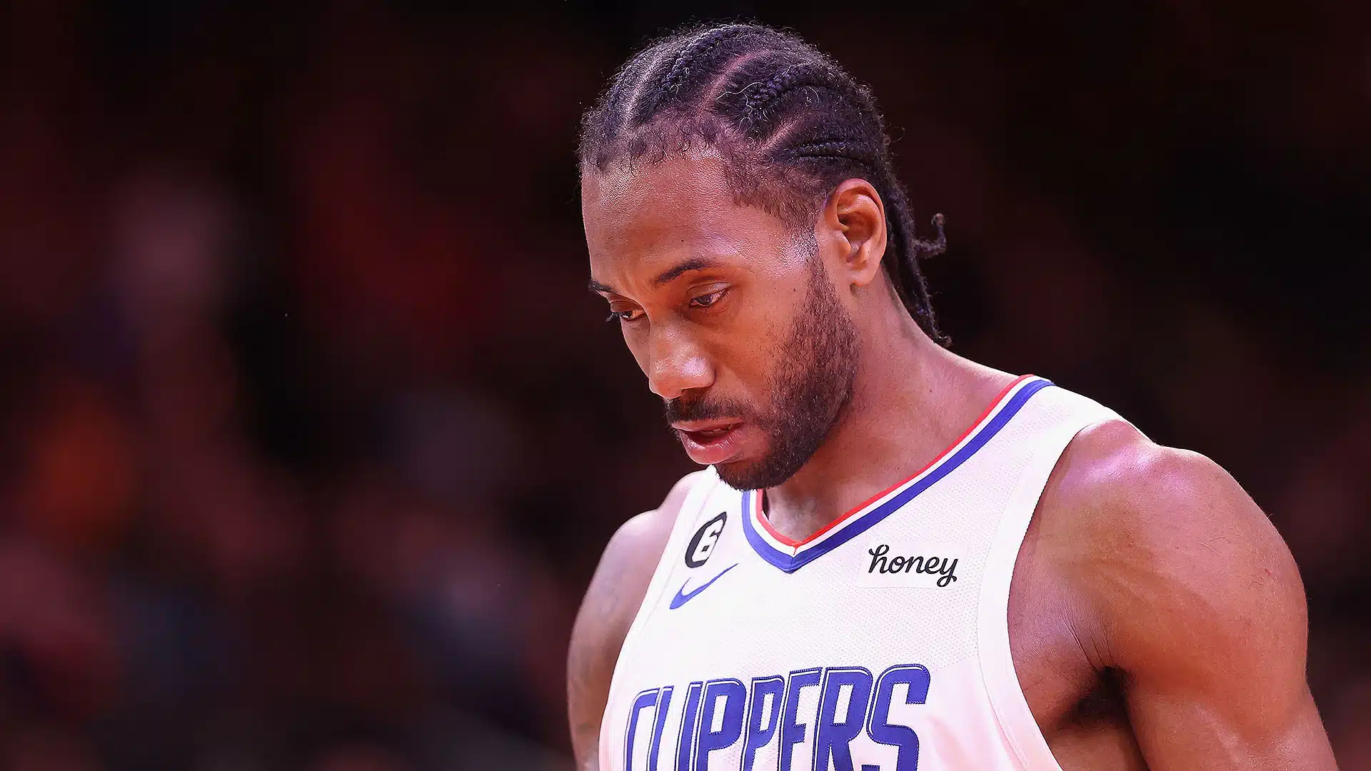 Clippers, Kawhi Leonard In No Hurry To Sign Extension