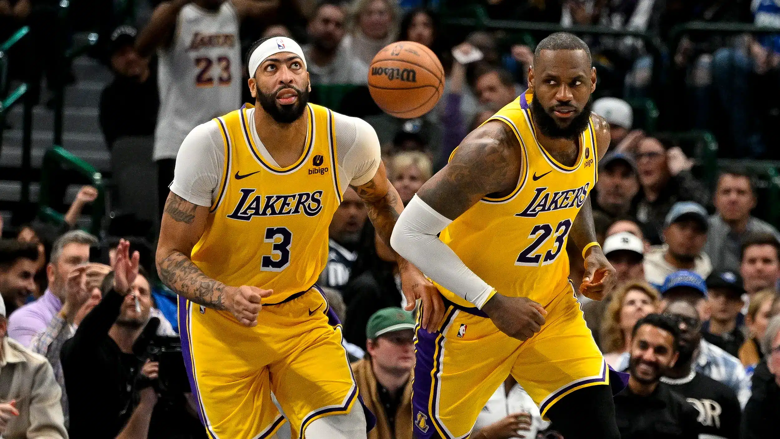 Lakers Unlikely To Make Any Major Moves