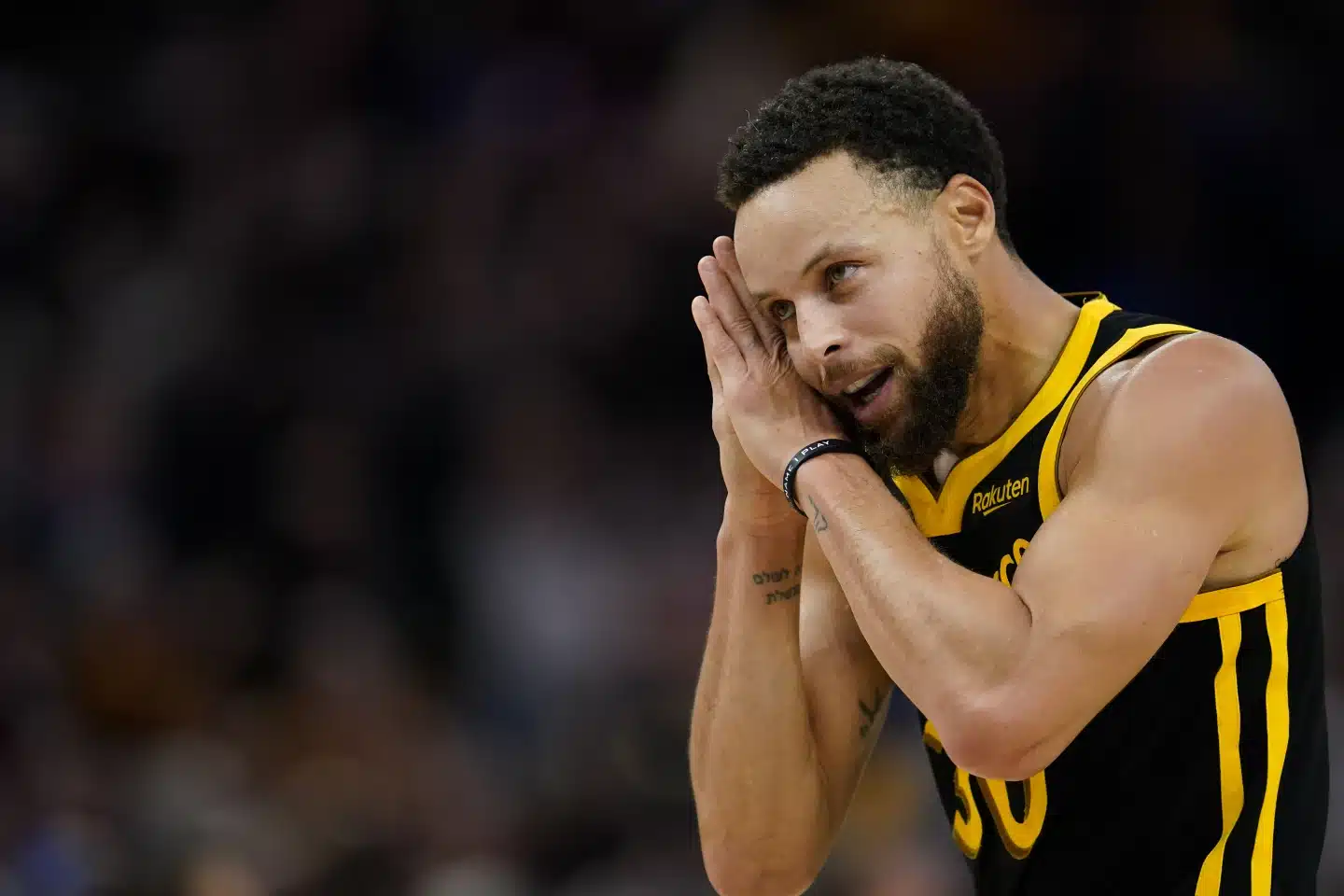 Stephen Curry To Only Stay With Warriors If They Aren't "Bottom Feeders"