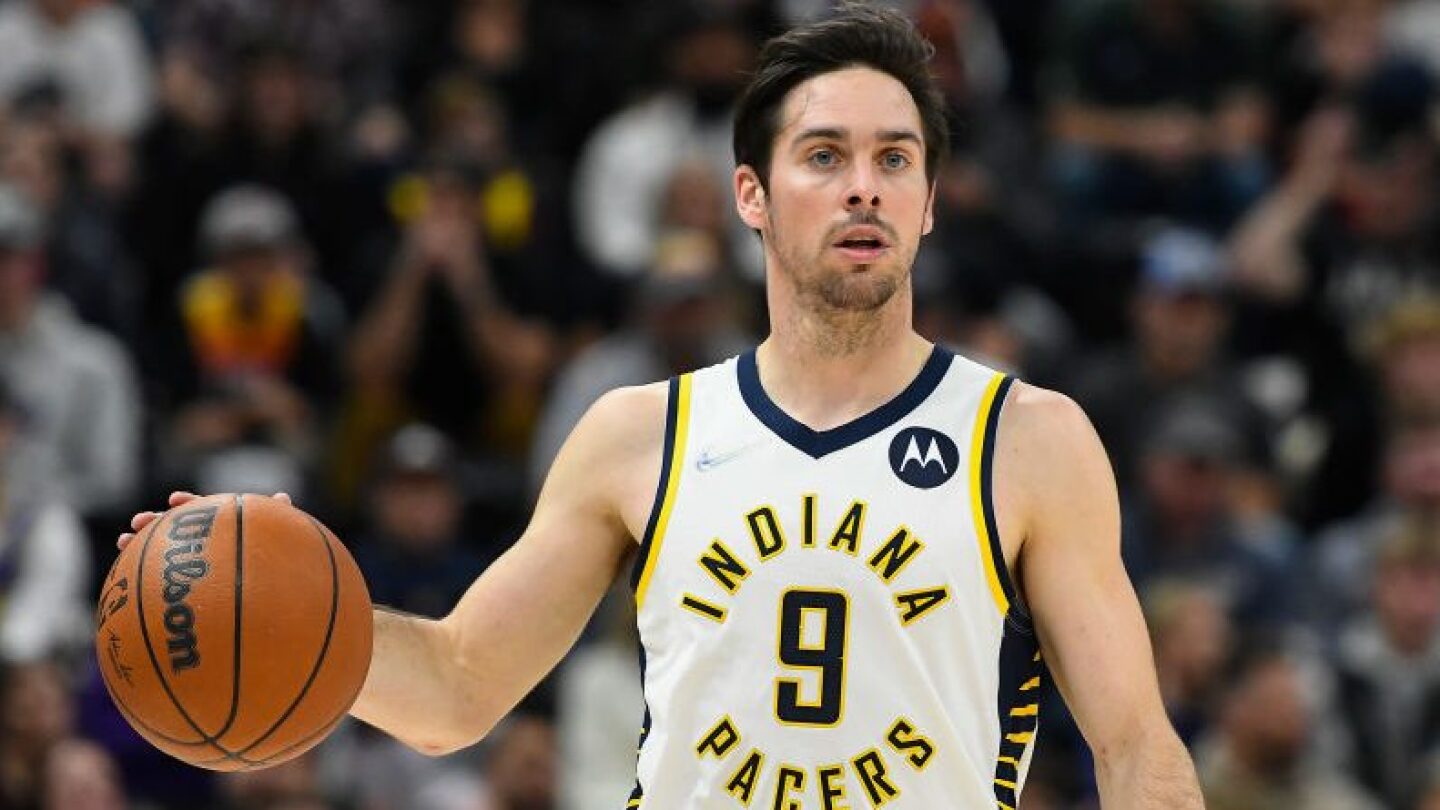 Pacers Extend TJ McConnell To Four-Year Deal