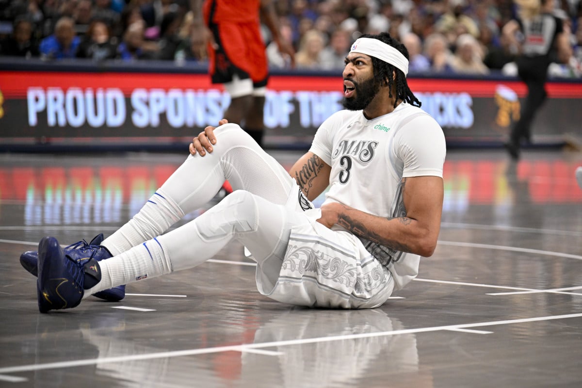 Anthony Davis To Be Reevaluated In Two Weeks