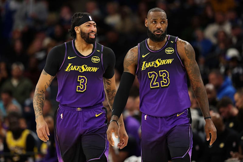 Lakers Were Tired Of LeBron James & Anthony Davis Publicly Complaining