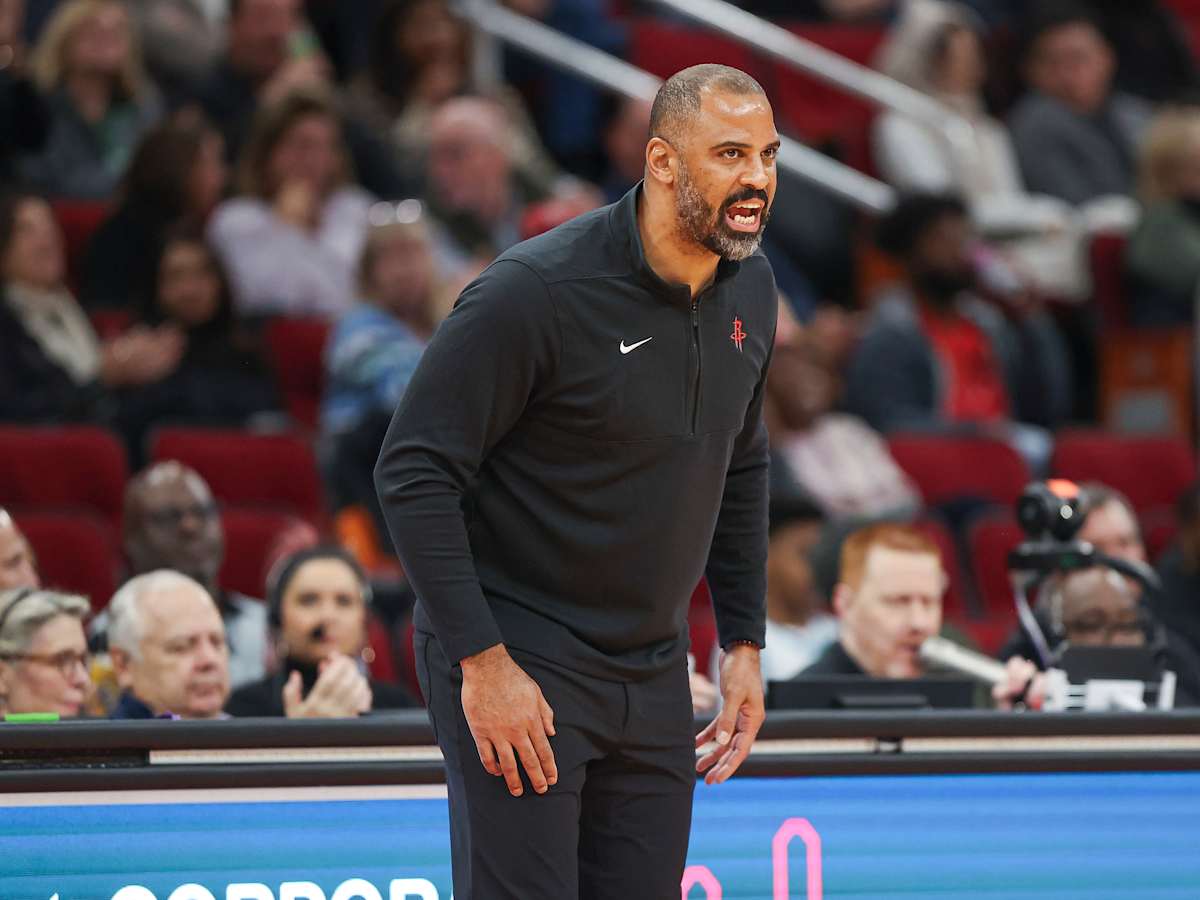 Ime Udoka Signs Extension With Rockets