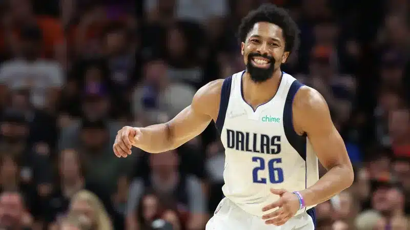 Spencer Dinwiddie Signs One-Year Deal With Hornets